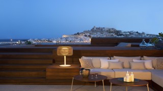 ibiza gran hotel gran suite dalt vila terraza noche