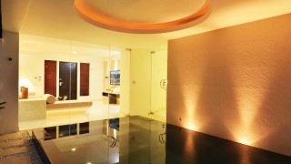 Spa Pool Suite 7