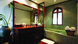 garden view junior suite bathroom v3